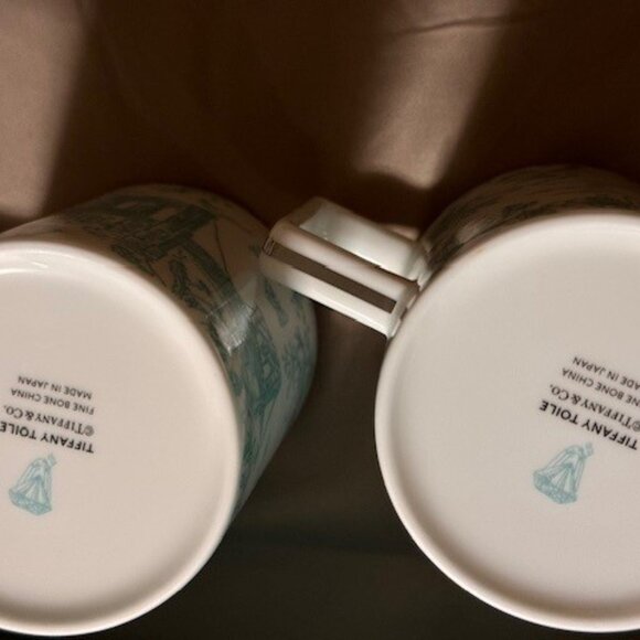 BRAND NEW AUTHENTIC TIFFANY & CO NYC LANDMARK BONE CHINA TOILE PRINT MUGS - Picture 6 of 8